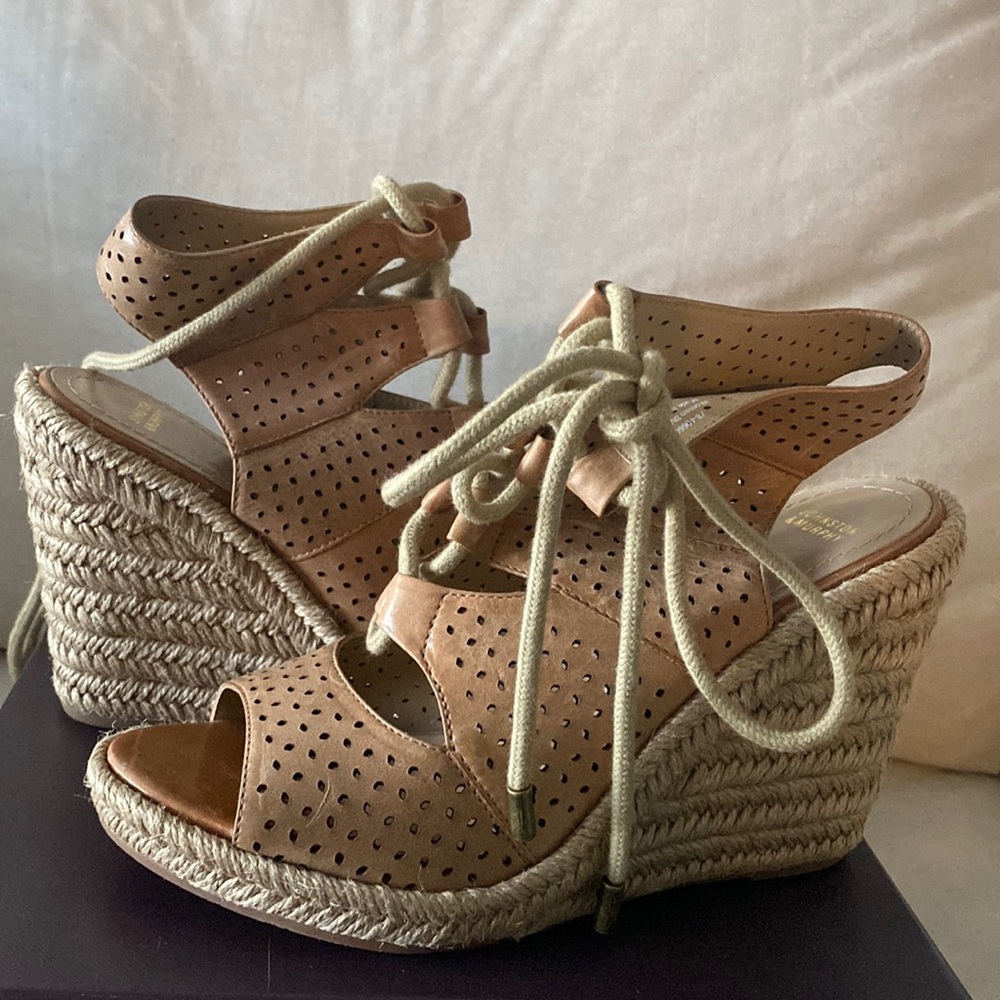 Johnston & Murphy Mandy Sandals.